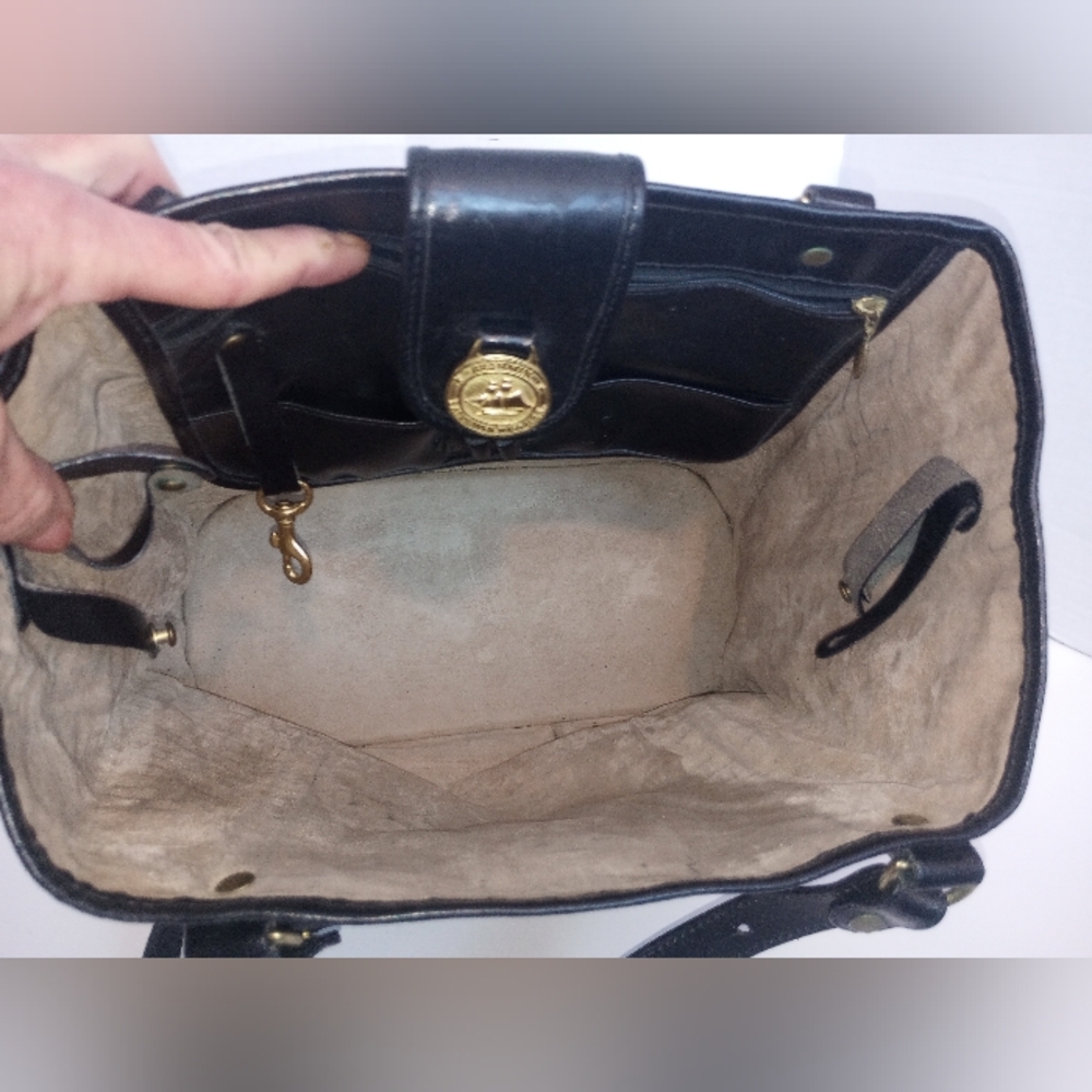 Black Woven Leather Shoulder Bag - Picture 11 of 13